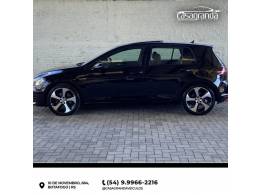 VOLKSWAGEN - GOLF - 2017/2017 - Preta - R$ 160.000,00