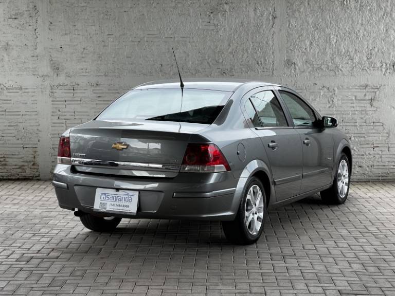 CHEVROLET - VECTRA - 2010/2011 - Cinza - R$ 46.000,00