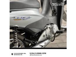 HONDA - BIZ 125 - 2005/2006 - Prata - R$ 8.500,00