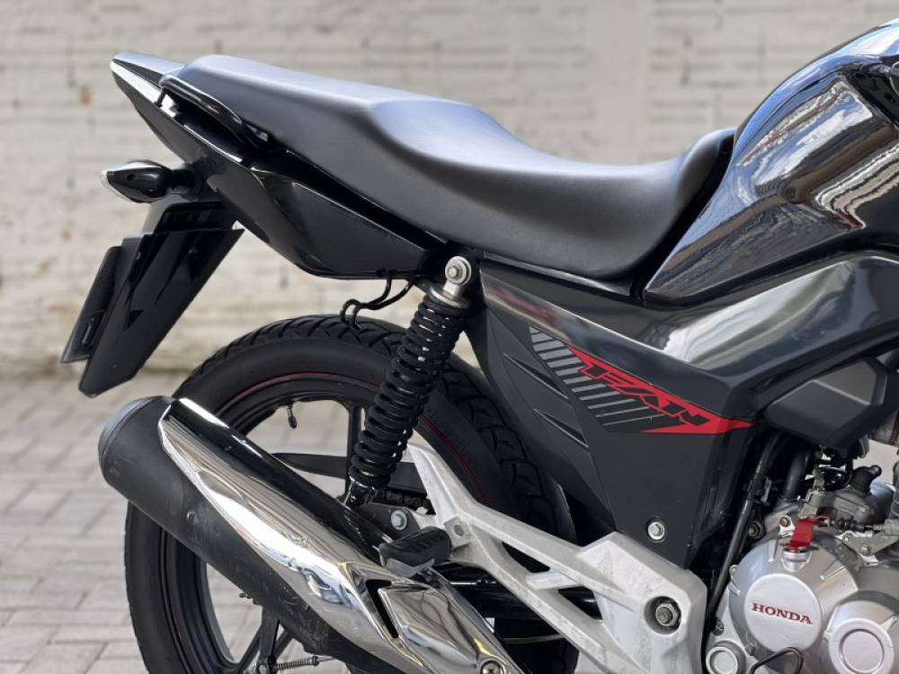 HONDA - CG 160 - 2017/2017 - Preta - R$ 14.000,00