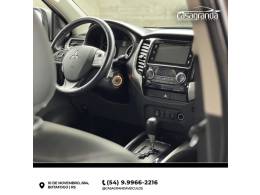 MITSUBISHI - L200 TRITON - 2017/2018 - Marrom - R$ 141.000,00