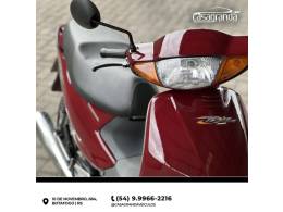 HONDA - BIZ 100 - 2004/2004 - Vermelha - R$ 7.500,00