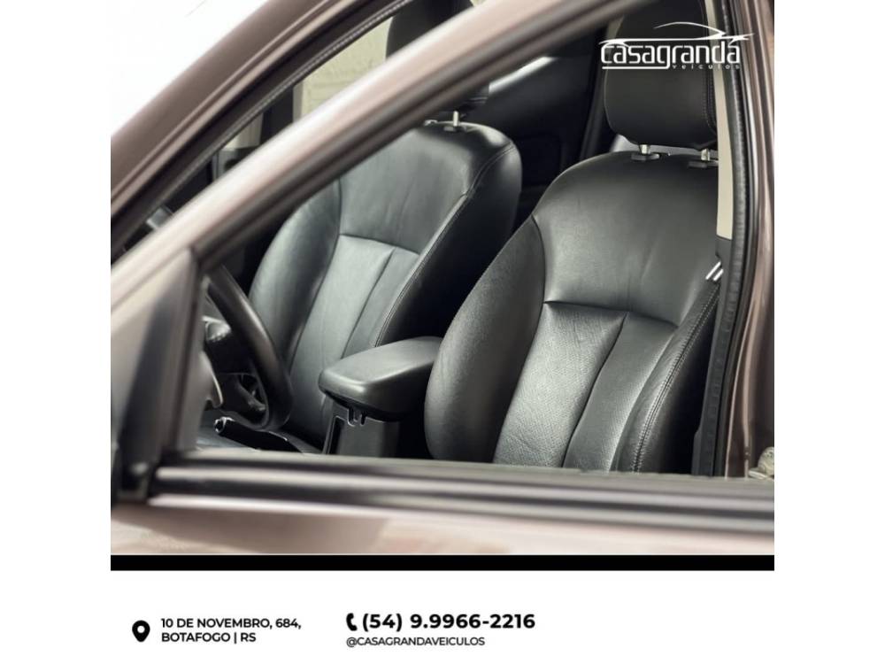 MITSUBISHI - L200 TRITON - 2017/2018 - Marrom - R$ 141.000,00