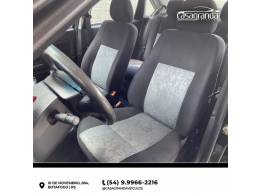 FORD - FIESTA - 2007/2008 - Preta - R$ 27.000,00