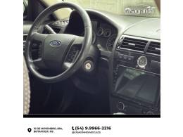 FORD - FUSION - 2008/2008 - Prata - R$ 37.000,00