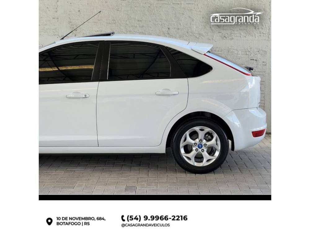 FORD - FOCUS - 2013/2013 - Branca - R$ 58.000,00