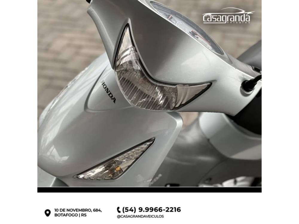 HONDA - BIZ 125 - 2005/2006 - Prata - R$ 8.500,00