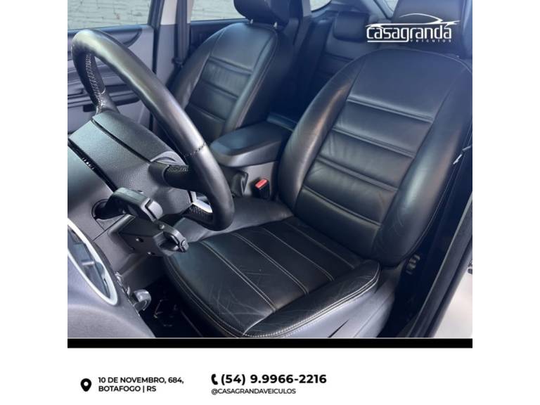 FORD - FOCUS - 2013/2013 - Branca - R$ 58.000,00