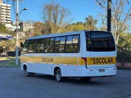 MARCOPOLO - VOLARE - 2015/2016 - Branca - R$ 350.000,00