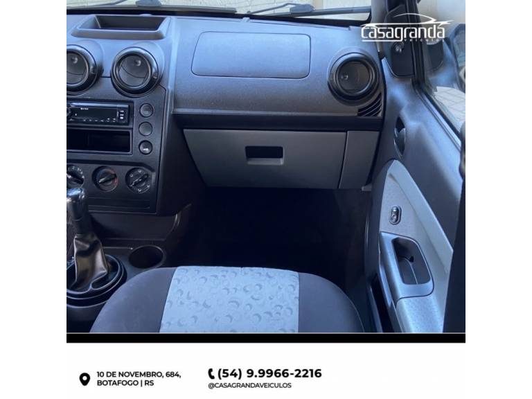 FORD - FIESTA - 2009/2009 - Prata - R$ 29.000,00