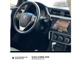 TOYOTA - COROLLA - 2017/2018 - Preta - R$ 95.000,00