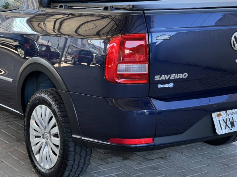 VOLKSWAGEN - SAVEIRO - 2017/2017 - Azul - R$ 79.000,00