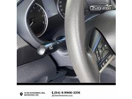 NISSAN - KICKS - 2018/2019 - Cinza - R$ 85.000,00