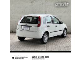 FORD - FIESTA - 2005/2005 - Branca - Sob Consulta