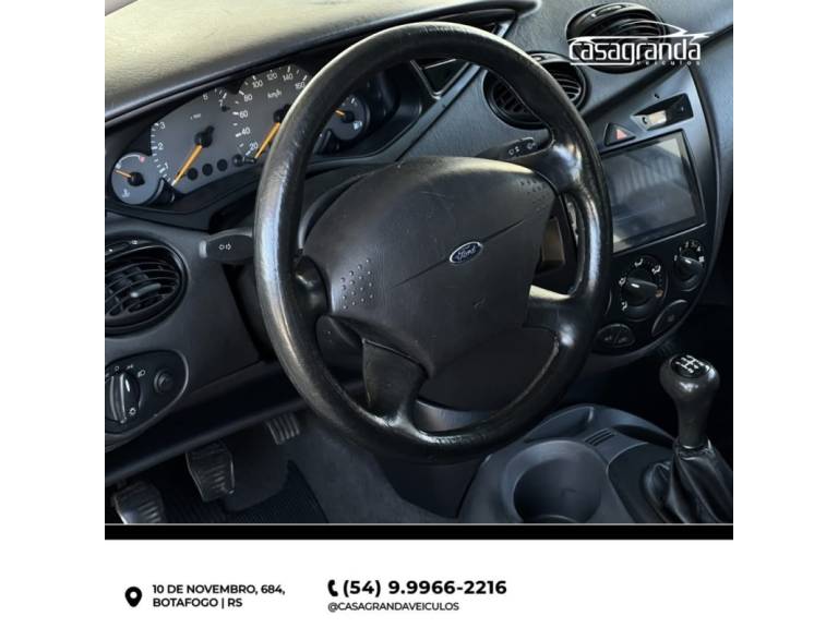 FORD - FOCUS - 2005/2005 - Branca - R$ 28.000,00