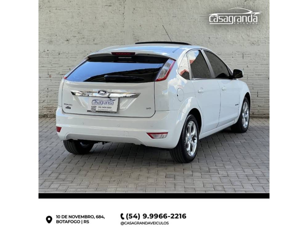 FORD - FOCUS - 2013/2013 - Branca - R$ 58.000,00