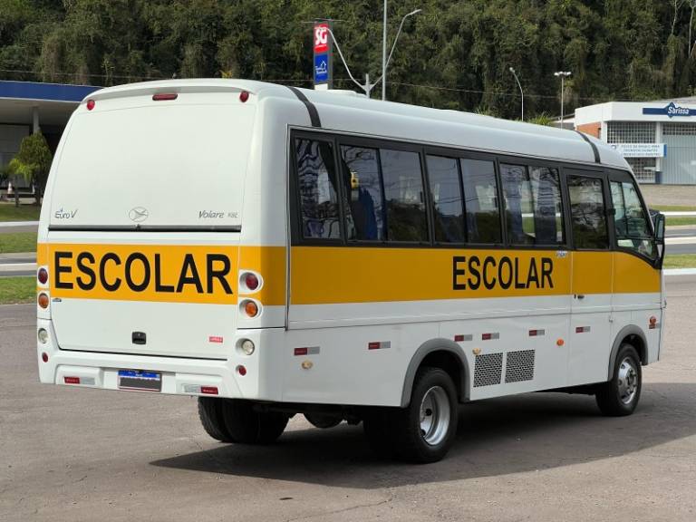 MARCOPOLO - VOLARE - 2015/2015 - Branca - R$ 320.000,00