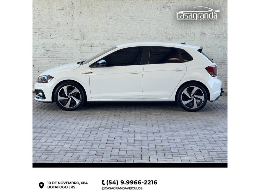 VOLKSWAGEN - POLO - 2021/2021 - Branca - R$ 118.000,00