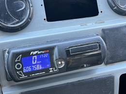 MARCOPOLO - VOLARE - 2015/2015 - Amarela - R$ 340.000,00