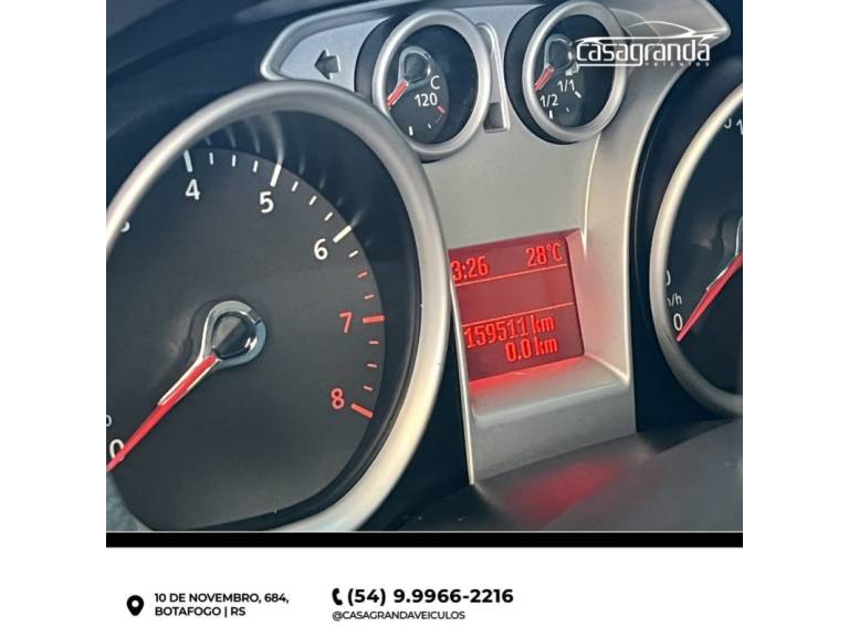 FORD - FOCUS - 2013/2013 - Branca - R$ 58.000,00