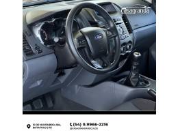 FORD - RANGER - 2013/2013 - Vermelha - R$ 95.000,00