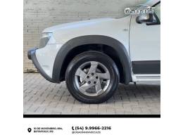 RENAULT - DUSTER - 2013/2014 - Branca - R$ 57.000,00