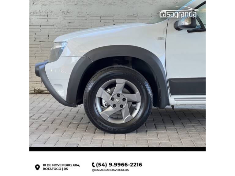 RENAULT - DUSTER - 2013/2014 - Branca - R$ 57.000,00