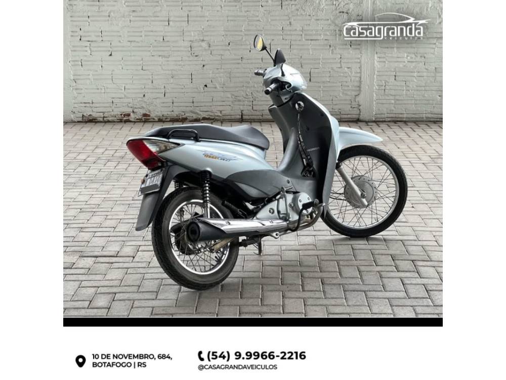 HONDA - BIZ 125 - 2005/2006 - Prata - R$ 8.500,00
