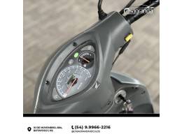HONDA - BIZ 125 - 2005/2006 - Prata - R$ 8.500,00