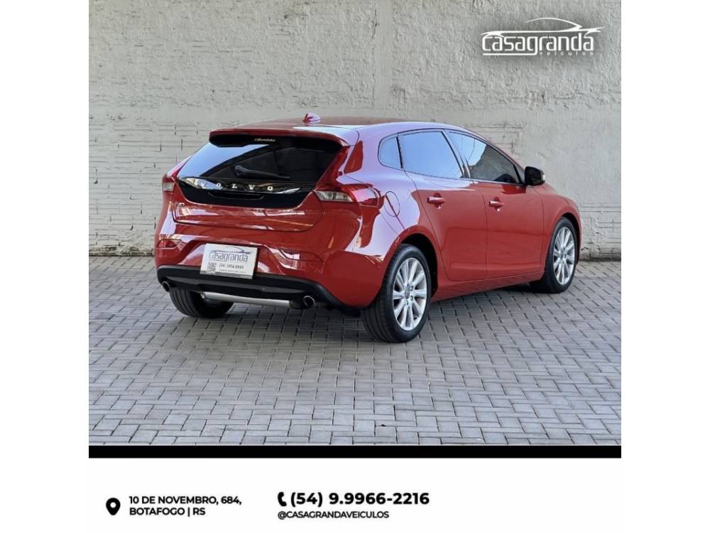 VOLVO - V40 - 2015/2015 - Vermelha - R$ 76.000,00