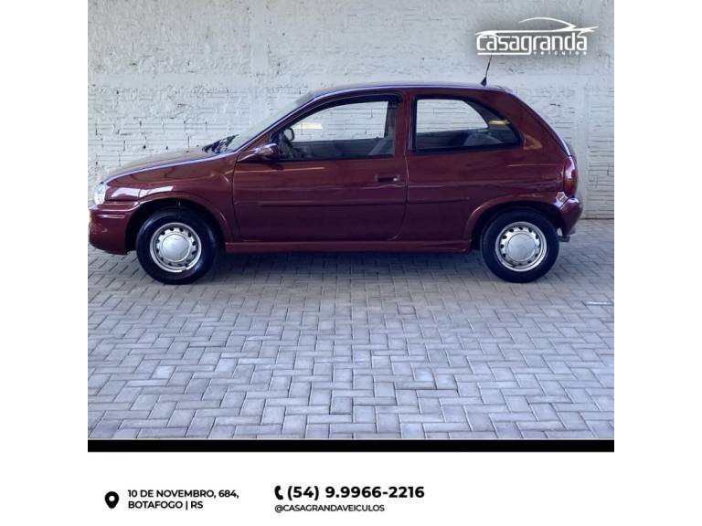 CHEVROLET - CORSA - 1997/1998 - Vermelha - R$ 17.000,00