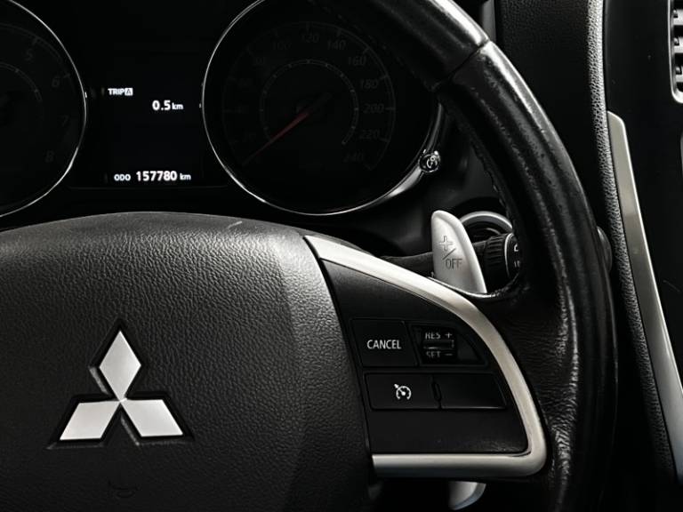 MITSUBISHI - ASX - 2013/2014 - Branca - R$ 77.000,00