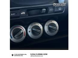 HONDA - FIT - 2006/2007 - Prata - R$ 35.000,00