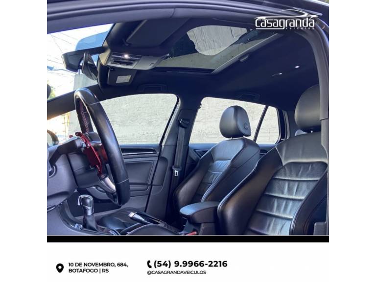 VOLKSWAGEN - GOLF - 2017/2017 - Preta - R$ 160.000,00