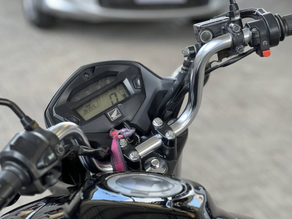 HONDA - CG 160 - 2017/2017 - Preta - R$ 14.000,00