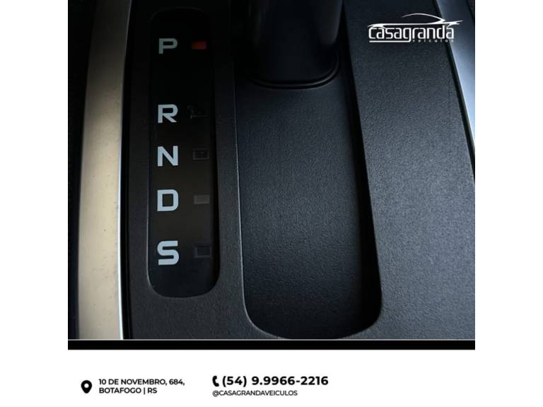 FORD - FIESTA - 2013/2014 - Vermelha - Sob Consulta