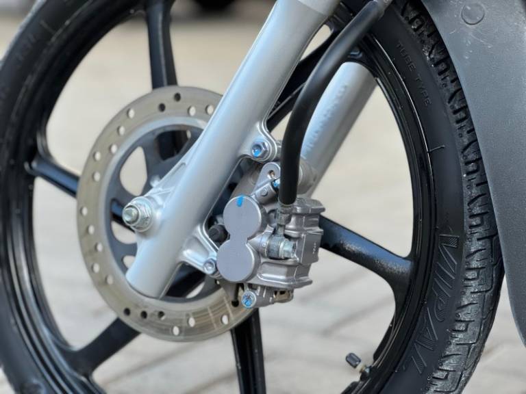 HONDA - BIZ 125 - 2016/2017 - Azul - R$ 14.000,00