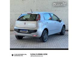 FIAT - PUNTO - 2012/2013 - Prata - R$ 39.900,00