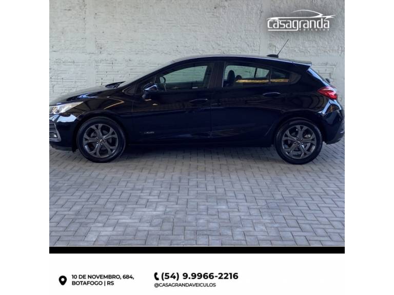 CHEVROLET - CRUZE - 2020/2020 - Preta - R$ 100.000,00