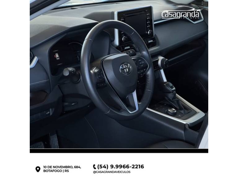 TOYOTA - RAV4 - 2020/2020 - Branca - R$ 210.000,00