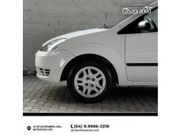 FORD - FIESTA - 2005/2005 - Branca - Sob Consulta