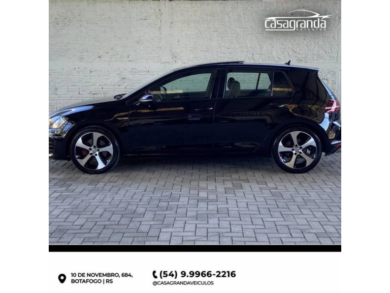 VOLKSWAGEN - GOLF - 2017/2017 - Preta - R$ 160.000,00