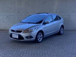 FORD - FOCUS - 2011/2012 - Prata - R$ 65.000,00