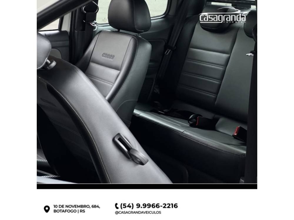 VOLKSWAGEN - SAVEIRO - 2014/2015 - Branca - R$ 75.000,00