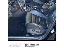 VOLKSWAGEN - GOLF - 2017/2017 - Preta - R$ 160.000,00