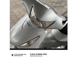 HONDA - BIZ 125 - 2005/2006 - Prata - R$ 8.500,00