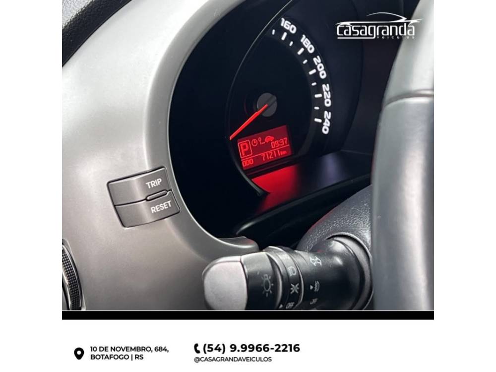 KIA MOTORS - SPORTAGE - 2015/2016 - Preta - Sob Consulta