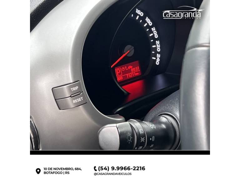 KIA MOTORS - SPORTAGE - 2015/2016 - Preta - Sob Consulta