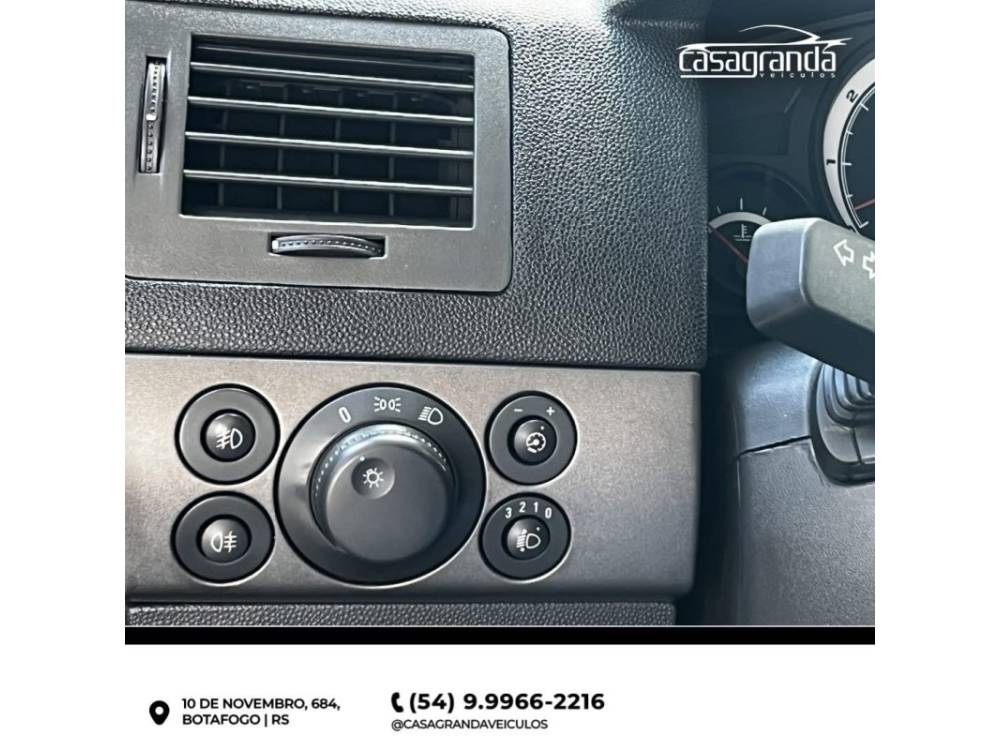 CHEVROLET - VECTRA - 2010/2010 - Vermelha - Sob Consulta