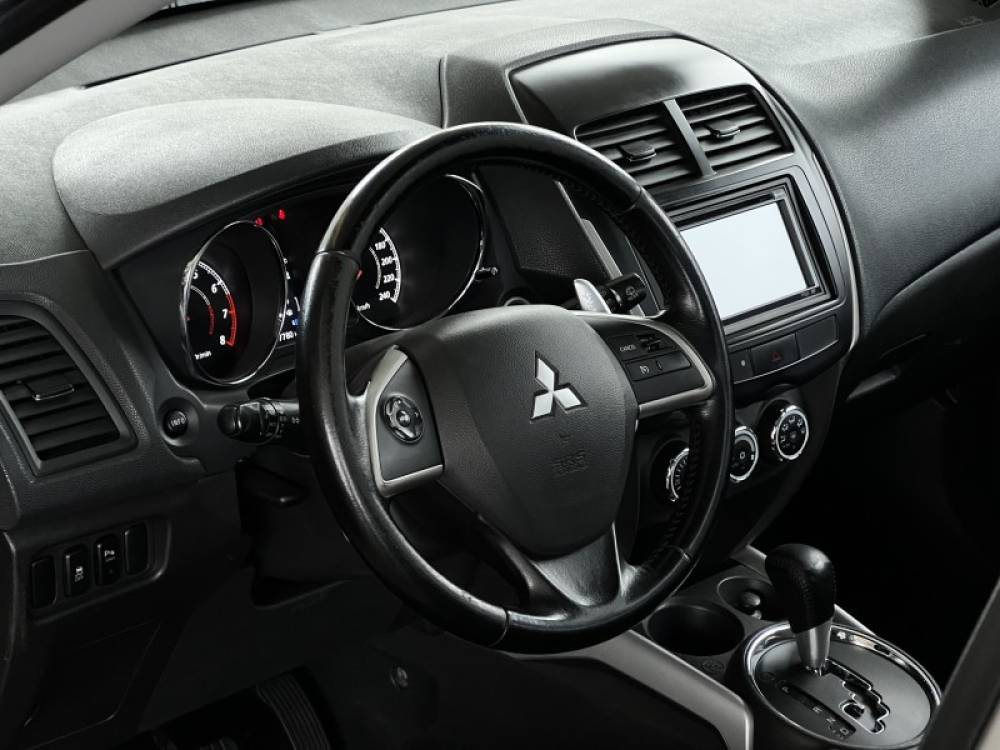 MITSUBISHI - ASX - 2013/2014 - Branca - R$ 77.000,00